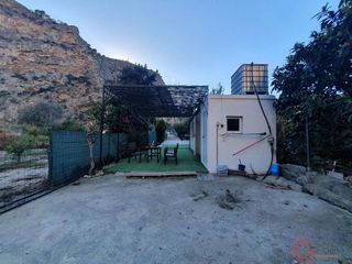 Terreno en venta en Vélez de Benaudalla