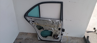 PUERTA TRASERA IZQUIERDA MERCEDES-BENZ CLASE E (W