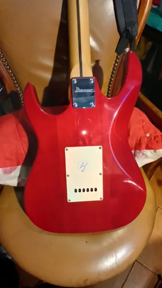 Chitarra Elettrica Ibanez GIO Rossa