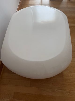 Mesa de centro moderna ovalada lacada