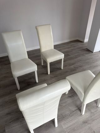 Juego de 4 sillas de comedor blancas