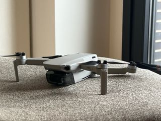 Dron DJI Mini 2 SE Gris