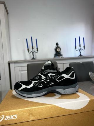 ASICS Gel NYC “black”