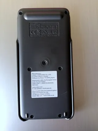 Calculadora Científica Casio fx-82MS 2nd Ed.