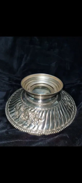 Panera antigua  plateada vintage..