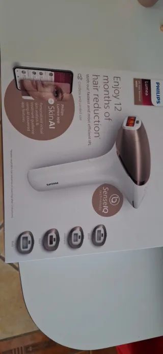 Philips Lumea 9900 IPL Depiladora NUEVA