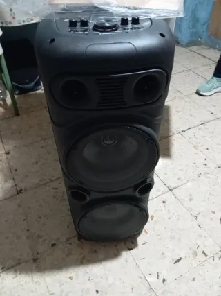 Altavoz Negro