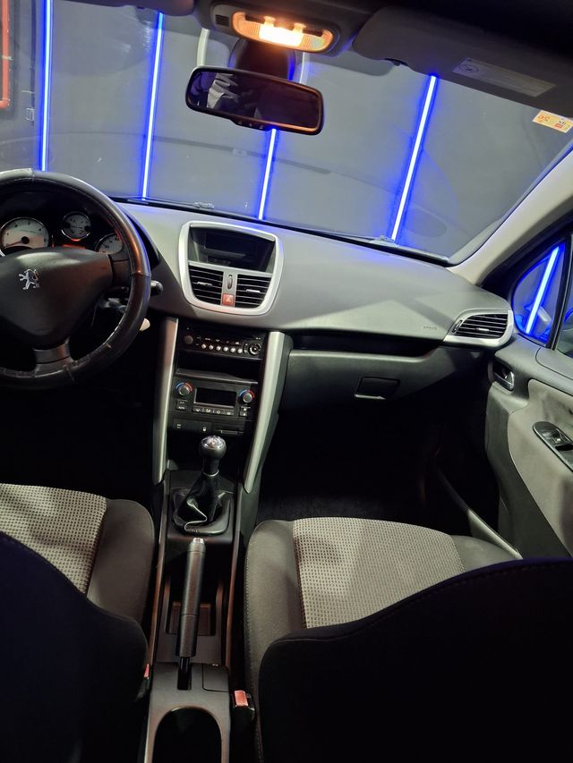 PEUGEOT 207 SW 1.6 HDi