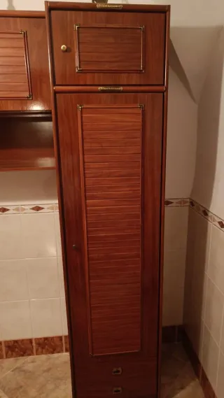 Armario bogavante madera