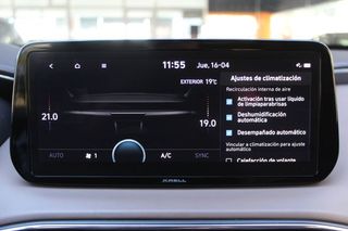Hyundai Santa Fe 1.6 TGDi PHEV Style Auto 4x4
