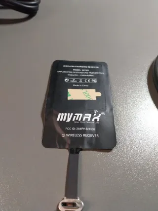 Cargador Inalámbrico Anker + Adaptador Móvil