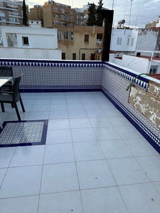 Piso en alquiler en Nervión en Sevilla