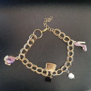 Bracciale artigianale catena dorata charm pietra