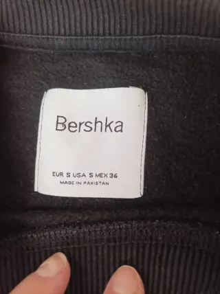 Sudadera Negra Fantasy Talla M