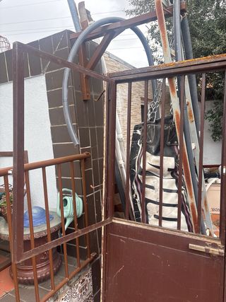 Puerta Hierro Exterior 75x200