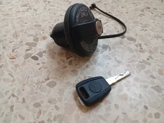 Tapon Fiat combustible