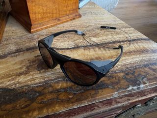 Gafas Oakley Clifden Negras