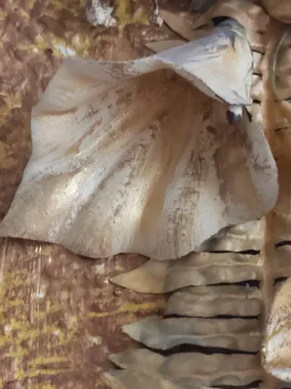 Specchio da parete artigianale dorato