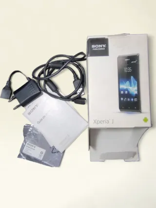 Telefono Sony Xperia J Nero