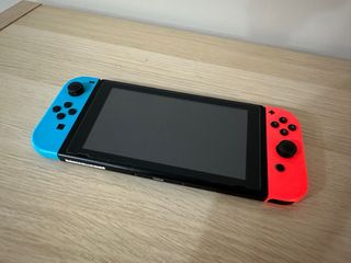 Nintendo Switch con accesorios
