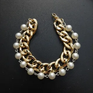 Bracciale artigianale catena dorata perla