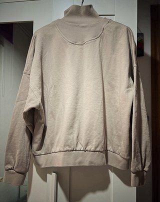 Sudadera beige mujer