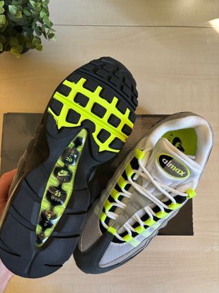 Nike Air Max 95 OG - "Neón"