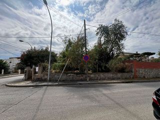 Terreno en venta en Les Torres - Ca n'Alzamora en Rubí