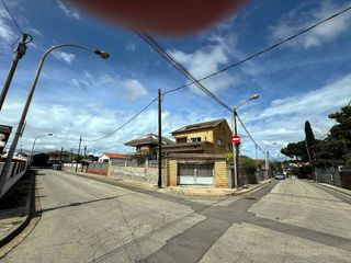 Terreno en venta en Les Torres - Ca n'Alzamora en Rubí