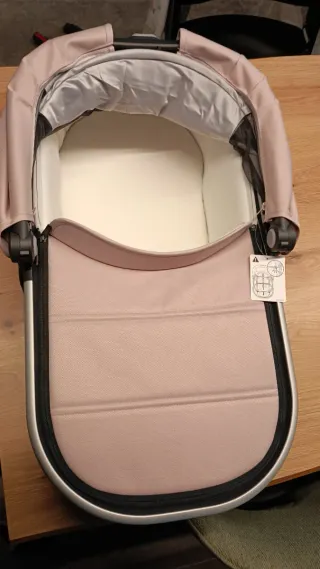 Capazo Uppababy Vista V2 Alice