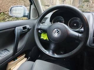 Volkswagen Polo 2000