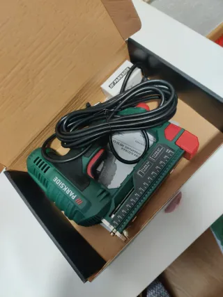 Grapadora eléctrica Parkside PET 25 C3