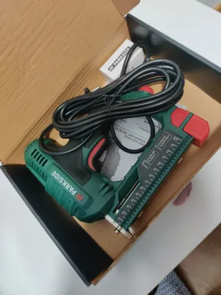 Grapadora eléctrica Parkside PET 25 C3