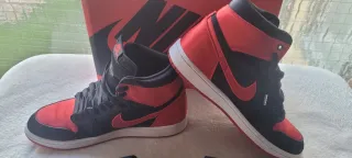 Nike Air Jordan 1 Retro High OG Talla 42