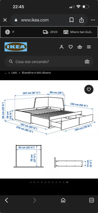 Letto doppio con doghe con un materasso