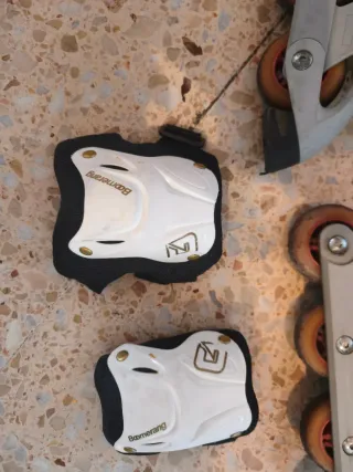 Patines en línea Rollerblade + protecciones