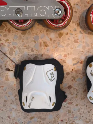Patines en línea Rollerblade + protecciones