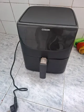 Freidora Cosori Negra