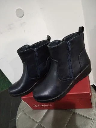 Stivaletti donna blu n.37