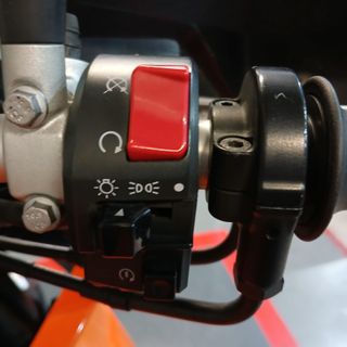 KTM 990 Supermoto 2011