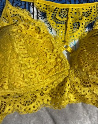 Conjunto de 2 sujetadores encaje. 90 y 95.