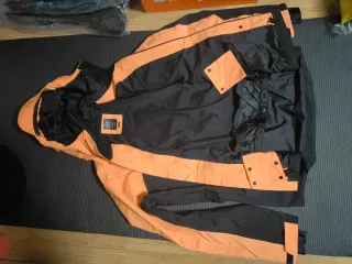 Cazadora Oakley esquí snowboard nieve