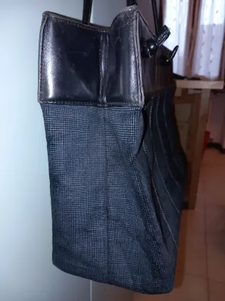 Borsa a spalla nera e multicolore