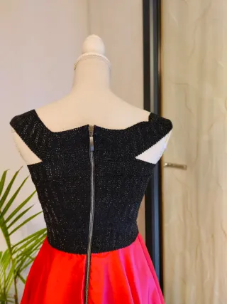 Vestido fiesta negro y rojo