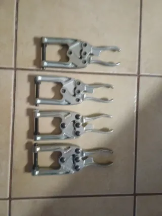 4 Morsetti Knu-Vise P1200