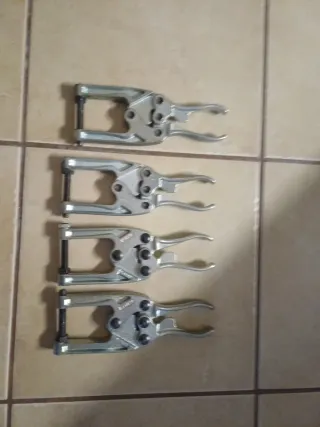 4 Morsetti Knu-Vise P1200