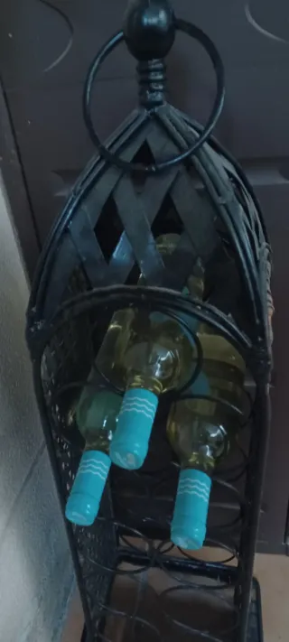 BOTELLERO DECORATIVO DE FORJA