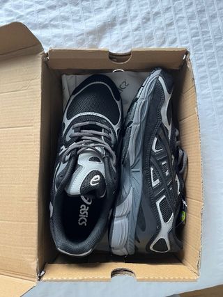 Asics Gel-NYC Negro/Gris