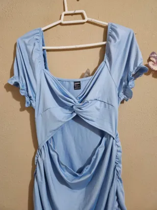 Vestido azul Shein con abertura