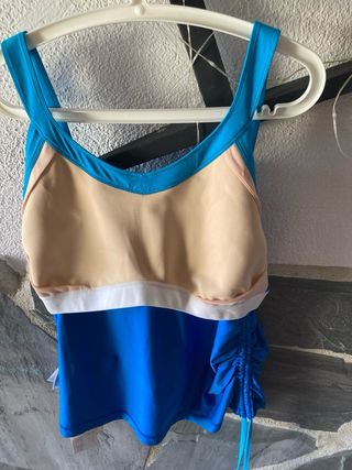 Top Reebok Azul y Turquesa